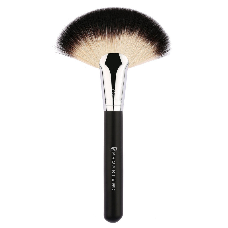 Pro Arte Large Fan Brush (Pf10)