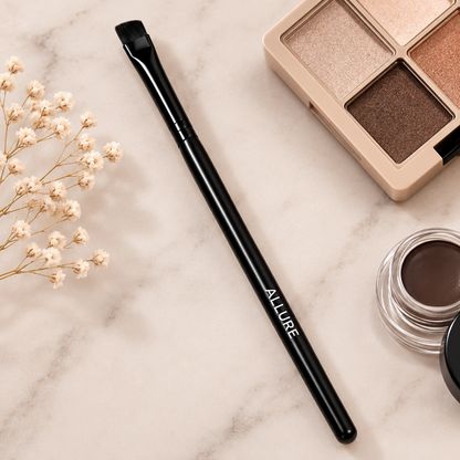 Allure Wing Liner Brush (SSB-05)