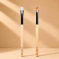 Allure Classic Eyeshadow and Anguler Brush Set of 02